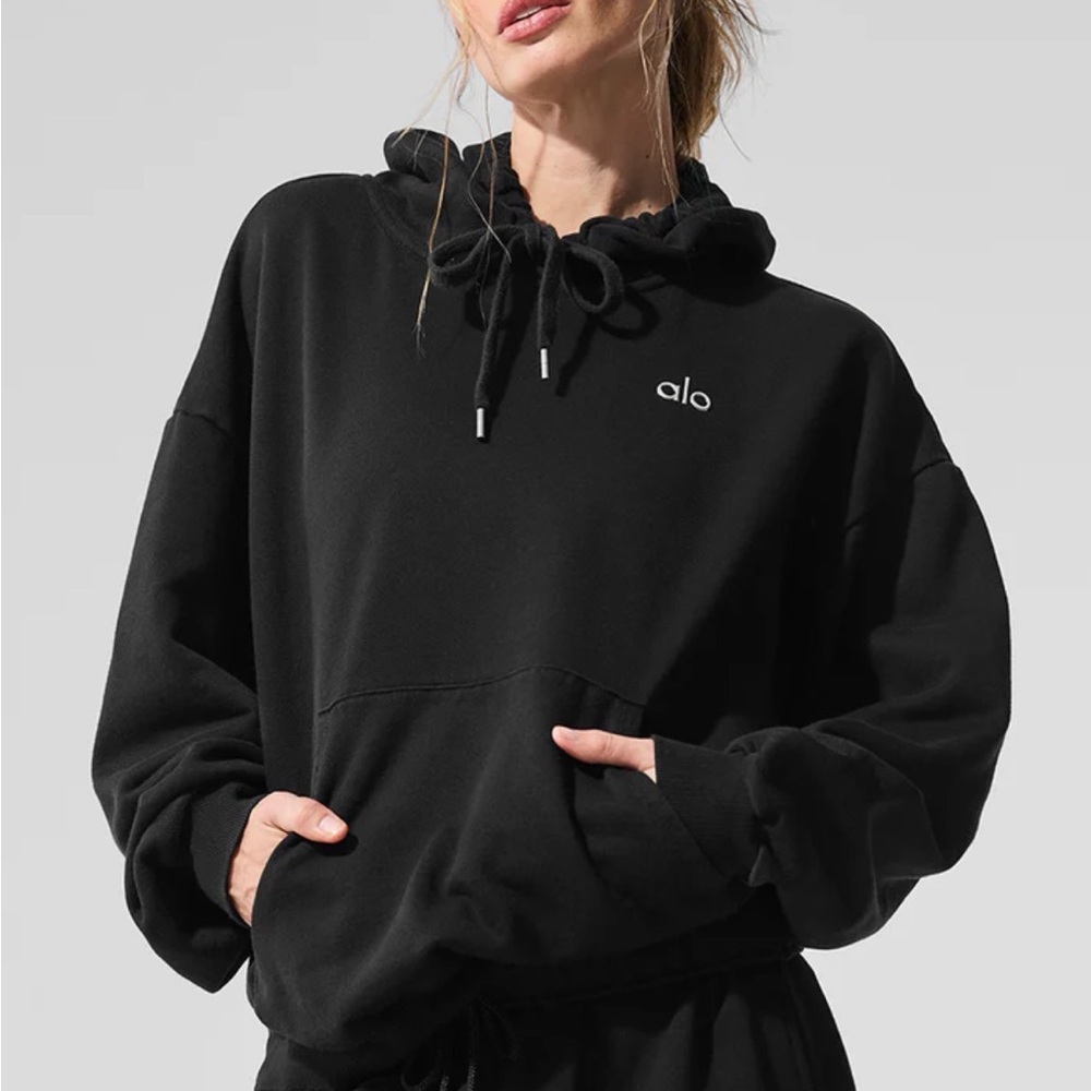 ALO Yoga Women's Classic Black Sweatshirt